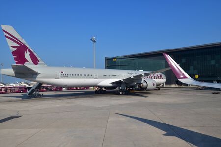 Doha, Qatar - Nov 17. 2019 Boeing 777-300 Qatar Airways in airportのeditorial素材