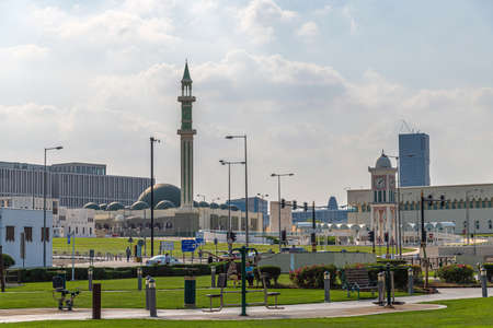 Doha, Qatar - Nov 21. 2019. Al Shouyoukh Mosque and Clock Towerのeditorial素材