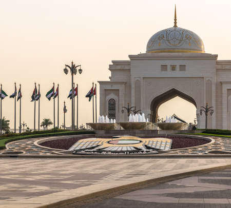 Abu Dhabi, UAE - March 31. 2019. The Arch main entrance to Presidential Palace On the Sunsetのeditorial素材