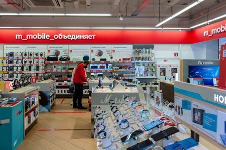 Moscow, Russia - Okt 15. 2021. Interior of MVideo store - largest seller of electronicsのeditorial素材