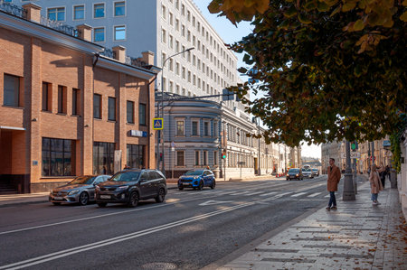 Moscow, Russia - Okt 15. 2021. Big Lubyanka historic street in city centerのeditorial素材