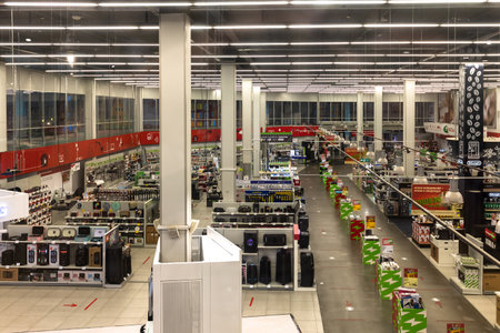Khimki, Russia - July 25. 2021. Interior Eldorado is large chain stores selling electronicsのeditorial素材