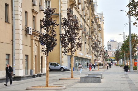 Moscow, Russia - 10 March. 2000. Garden Ring road - famous street in city centerのeditorial素材