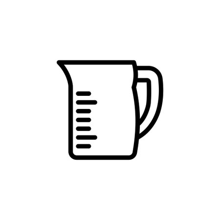Measuring cup linear icon. Modern outline Measuring cup logo concept on white background from kitchen collection. Suitable for use on web apps, mobile apps and print media.のイラスト素材