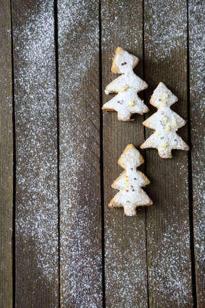 crunchy ginger biscuits on the board, food close up