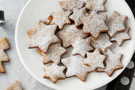 christmas star cookies on plateの写真素材