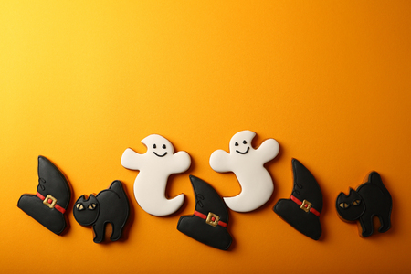 Yellow Halloween background, food flat layの写真素材