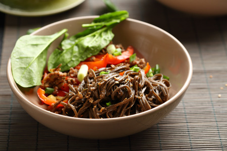 Buckwheat noodles with stir fried vegetables, fodo closeupの写真素材
