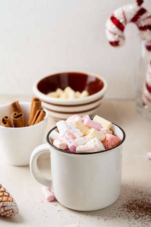 Close up of Christmas hot chocolate beverage in white cupの写真素材