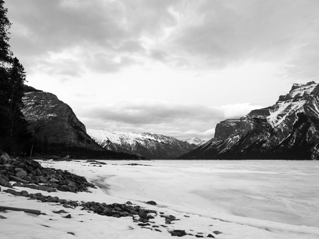 Lake Minnewanka in Banff in winter, Canadaの写真素材