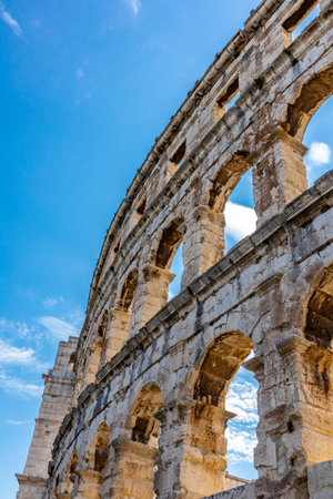Summer exploration tour incl. a small beach walk around the port city of Pula - Istria - Croatiaの写真素材