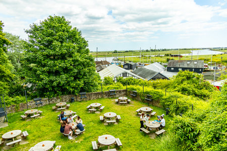 Welcome to the South East of the UK to the beautiful small town of Rye with its picturesque castle -...
