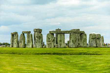 Visit the English classic: Stonehedge on the outskirts of Salisbury - Wiltshire - United Kingdomの写真素材