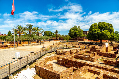 Visit to the former historical capital of the Algarve Silves on the Rio Arade with its imposing castle - Portugalの写真素材