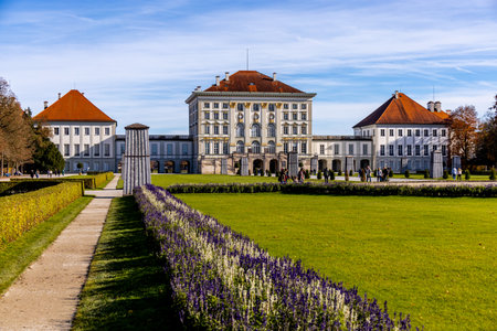 A stroll through the Bavarian capital on a sunny autumn day â Munich â Bavaria â Germanyの写真素材