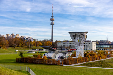A stroll through the Bavarian capital on a sunny autumn dayの写真素材