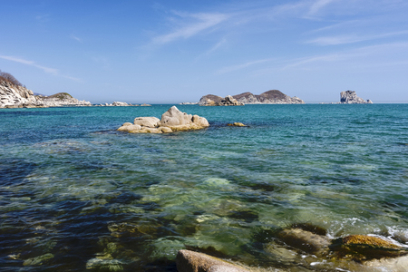 Waves of the Pacific Ocean on the rocksの写真素材