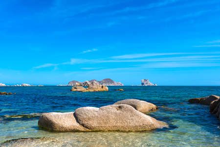 Waves of the Pacific Ocean on the rocksの写真素材