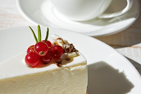 White cake with berries. Cake sweet dessertの写真素材