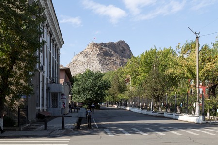 Osh, Kyrgyzstan - October 05, 2014: View of the Sulayman Too Mountainのeditorial素材