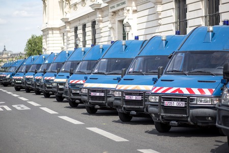 Police cars in Parisのeditorial素材