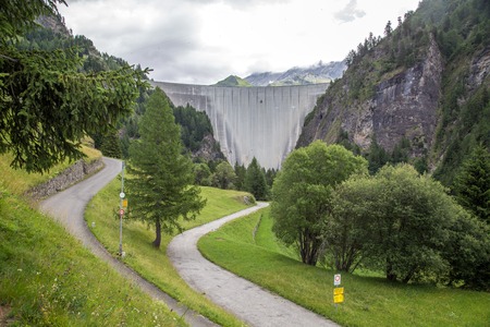 Luzzone dam in Switzerlamdの写真素材
