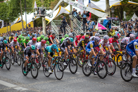 Tour de France 2017 Champs-Elyseesのeditorial素材