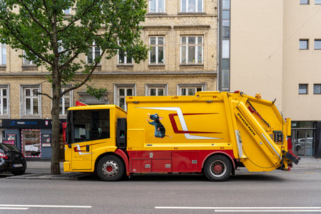 Garbage Truck in the streets of Copenhagenのeditorial素材