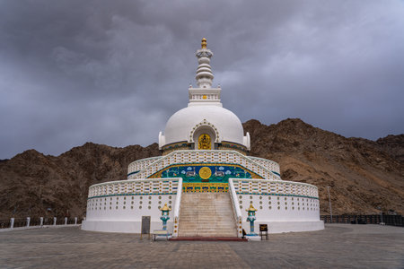 Shanti Stupa in Leh, Ladakhの写真素材