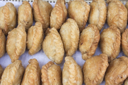 Curry puffs