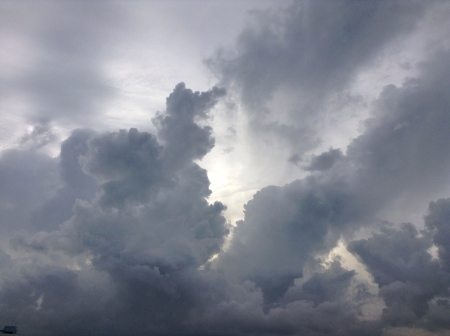 Sky with clounds