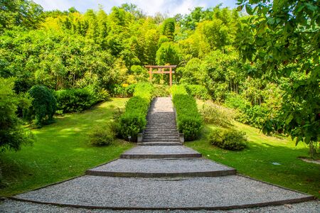 The japanese gate in the botanical garden of Villa Carlotta on Lake Como, Lombardy, Italyの写真素材