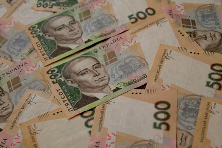 bills to five hundred of Ukrainian hryvnias