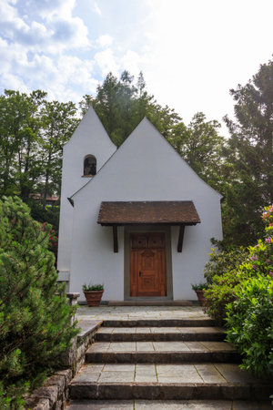 Burgenstock Chapel from 1897, made famous in 1954 when actors Audrey Hepburn and Mel Ferrer were married there. Canton of Nidwalden, Switzerlandの写真素材