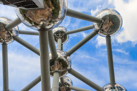 Brussels, Belgium - April 23, 2024: The Atomium of Brussels, a modernist building that represents a silver atom model. Originally constructed as the centerpiece of the 1958 Brussels World's Fairのeditorial素材
