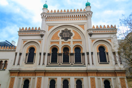 Facade of Spanish Synagogue in the Josefov district, Jewish Quarter of Prague, in Czech Republicの写真素材