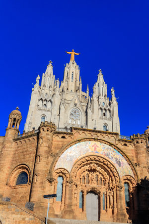 Expiatory Church of the Sacred Heart of Jesus on the summit of Mount Tibidabo in Barcelona, Catalonia, Spainの写真素材