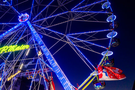 Montreux, Switzerland â December 15, 2024: Ferris Wheel at Christmas market in Montreux, Switzerlandのeditorial素材