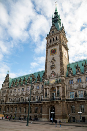 Hamburg City Hall is the seat of local government of the Free and Hanseatic City of Hamburg view from the Alsterarkaden.のeditorial素材