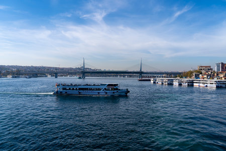 Golden Horn Bridge, HaliÃ§ Metro KÃ¶prÃ¼sÃ¼.Golden Horn a major urban waterway and the...