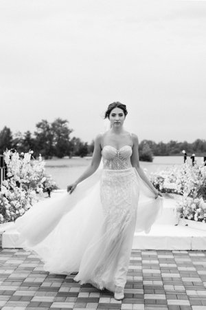 bride against the background of a yellow sunsetの写真素材