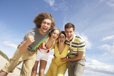 Group Of Friends Having Fun On Summer Beachの写真素材