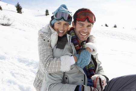 Young Couple On Winter Vacationの写真素材