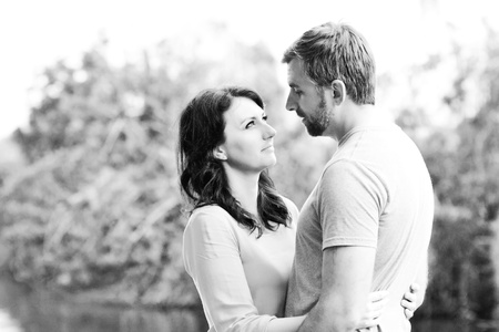 Portraite of a happy couple outdoors in the park の写真素材