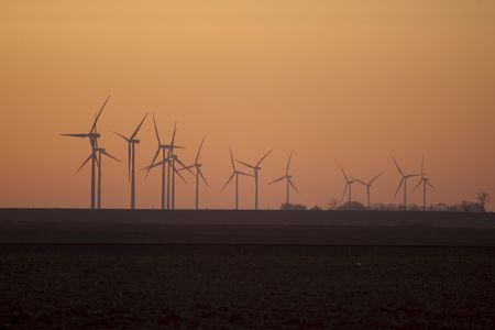 Wind turbines in a field on the Iowa prairie in the American Midwestの写真素材