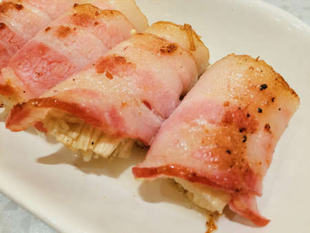 Bacon wrapped mushroomsの素材