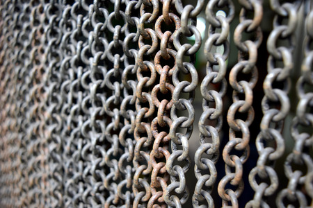 Abstract Vertical chain strength and rusty for backgroundの写真素材