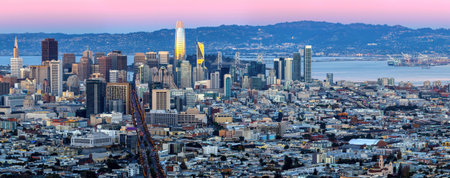 San Francisco skyline at sunset, California, United States of America.の写真素材