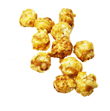 Popcorn isolated on white background. Clipping path included for easy extraction.の写真素材