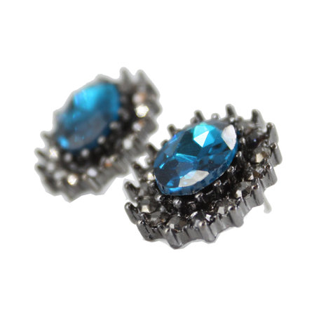 earring with blue sapphire isolated on white backgroundの写真素材